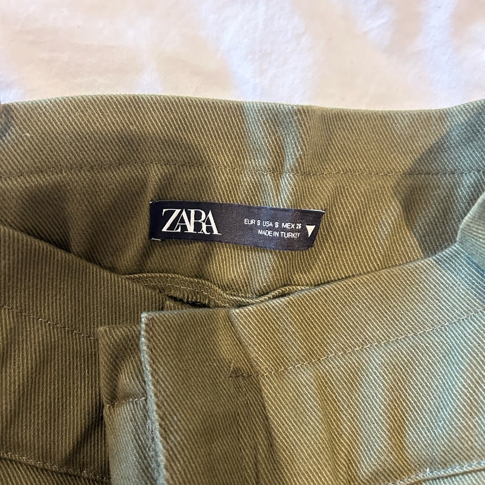 Zara work skirt - green - tight fit mini skirt